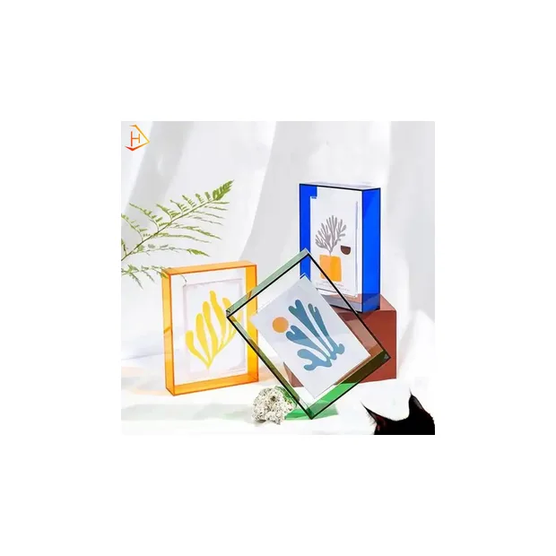 Customized Modern Style Water Resistant Glossy Laminated Colorful Transparent Acrylic Photo Frame Display Box 3mm Thickness HD